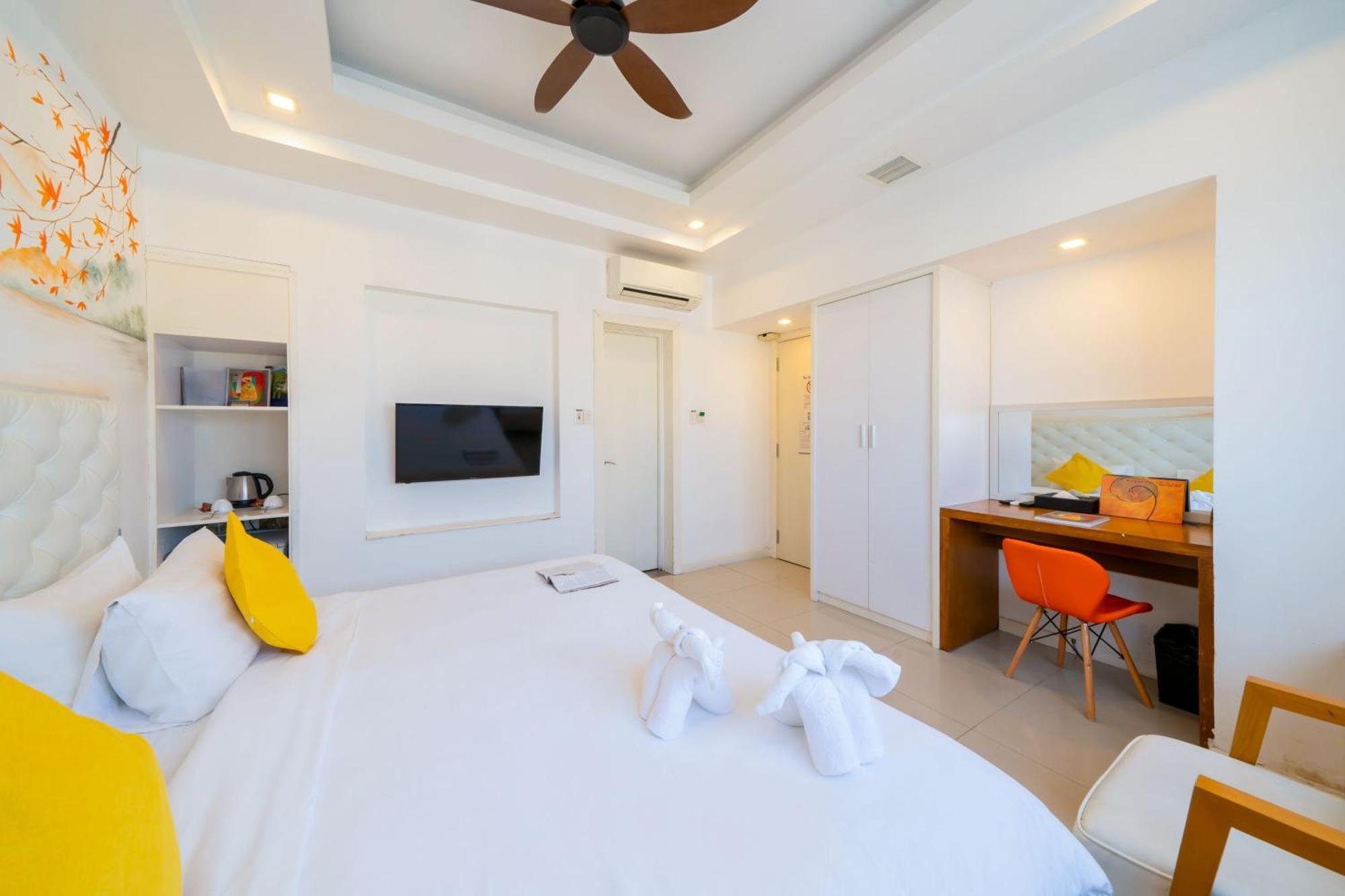 Star City Riverside Hotel By Haviland Da Nang Exterior photo