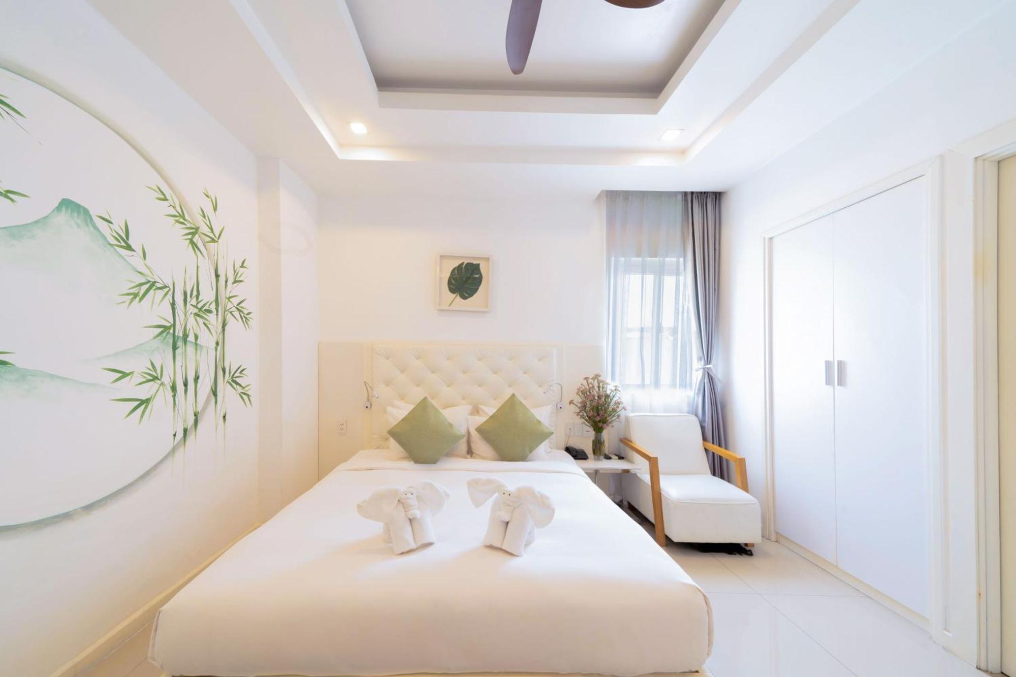 Star City Riverside Hotel By Haviland Da Nang Exterior photo