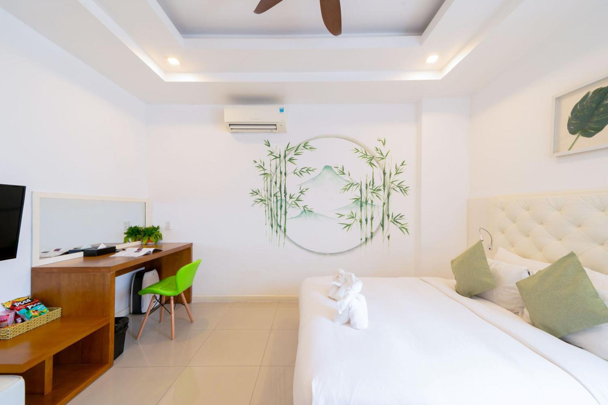 Star City Riverside Hotel By Haviland Da Nang Exterior photo
