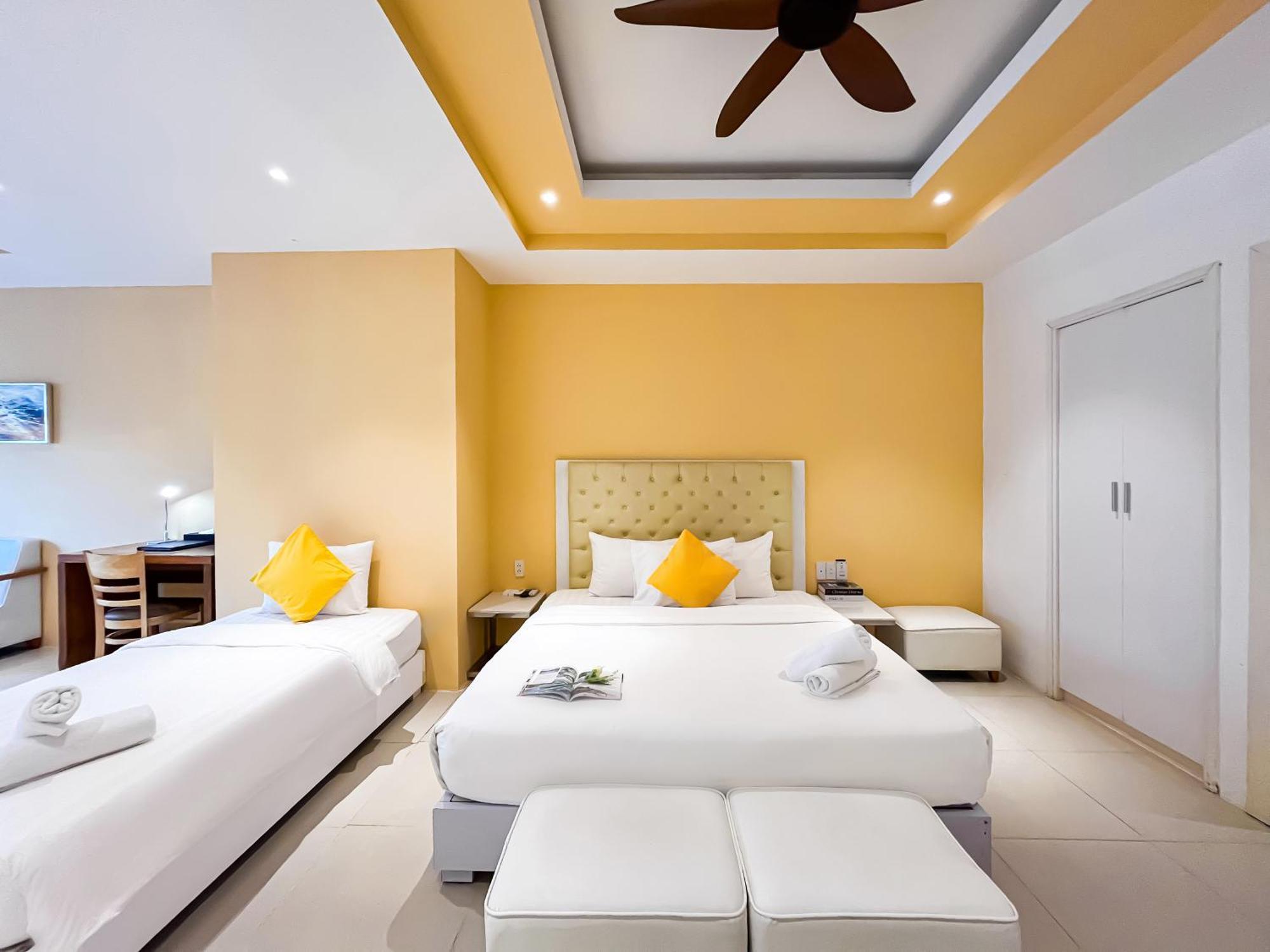 Star City Riverside Hotel By Haviland Da Nang Exterior photo