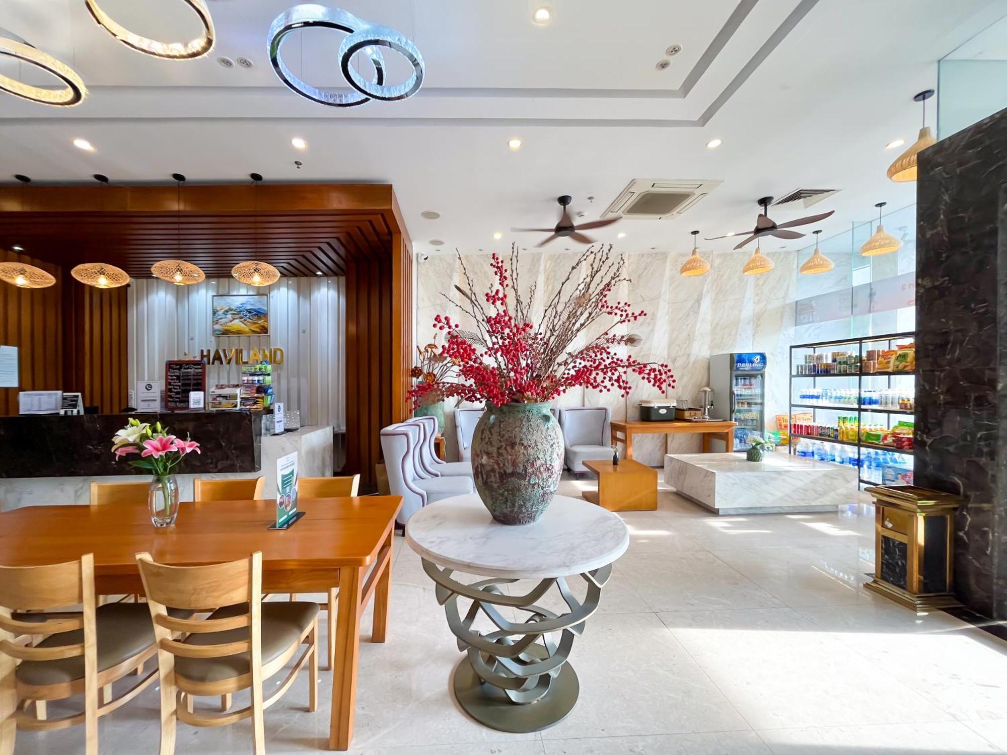 Star City Riverside Hotel By Haviland Da Nang Exterior photo