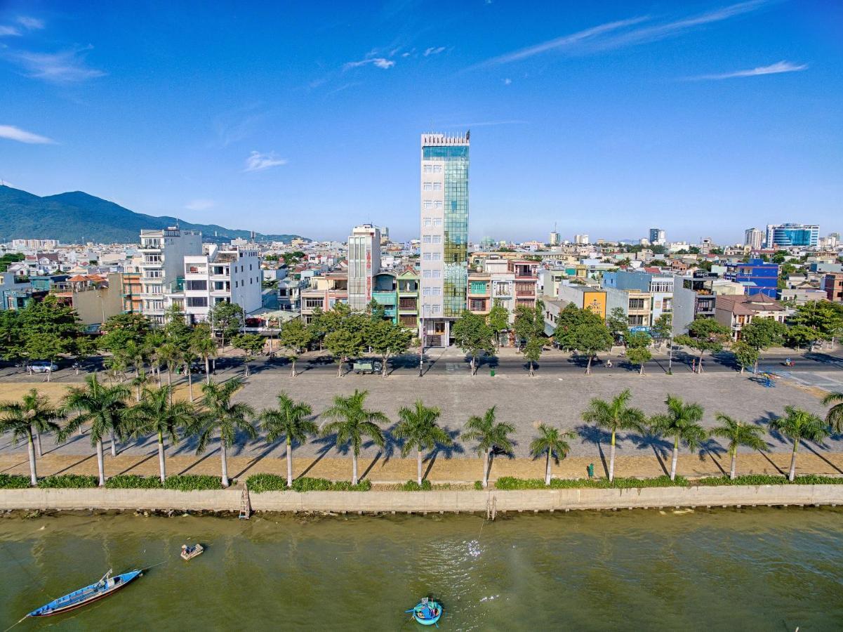 Star City Riverside Hotel By Haviland Da Nang Exterior photo